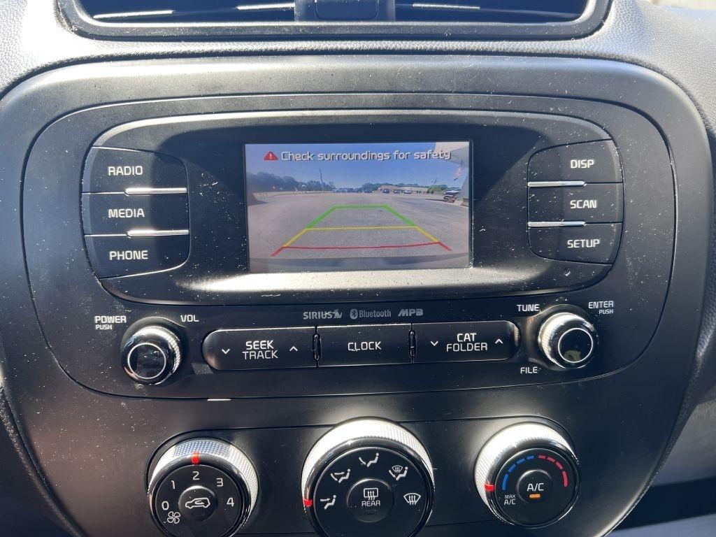 Kia Soul Base 6A 2016