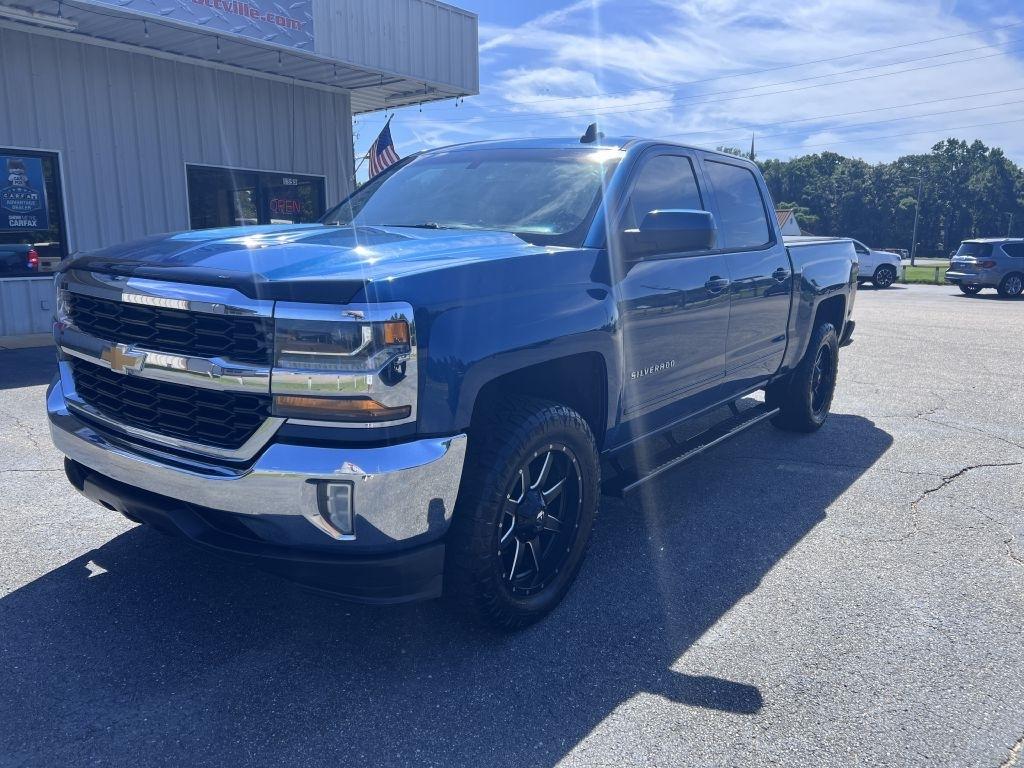 Chevrolet Silverado 1500 LT Crew Cab 2WD 2017