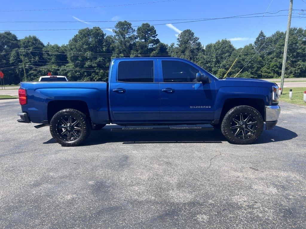 Chevrolet Silverado 1500 LT Crew Cab 2WD 2017