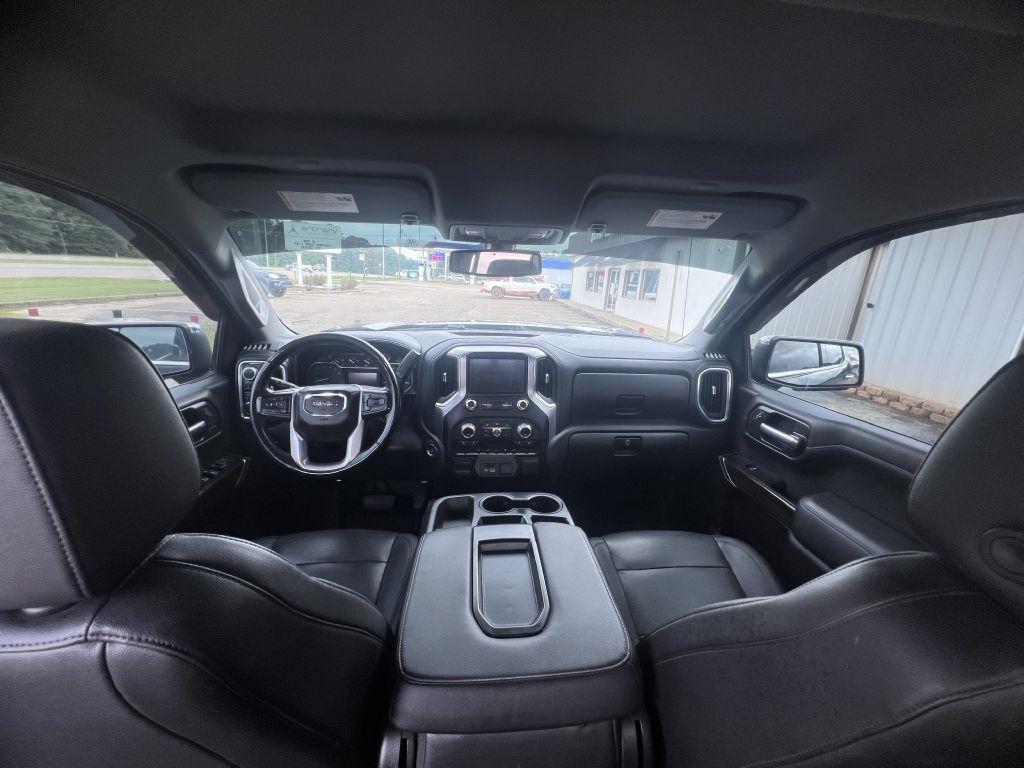 GMC Sierra SLT Crew Cab Short Box 4WD 2021