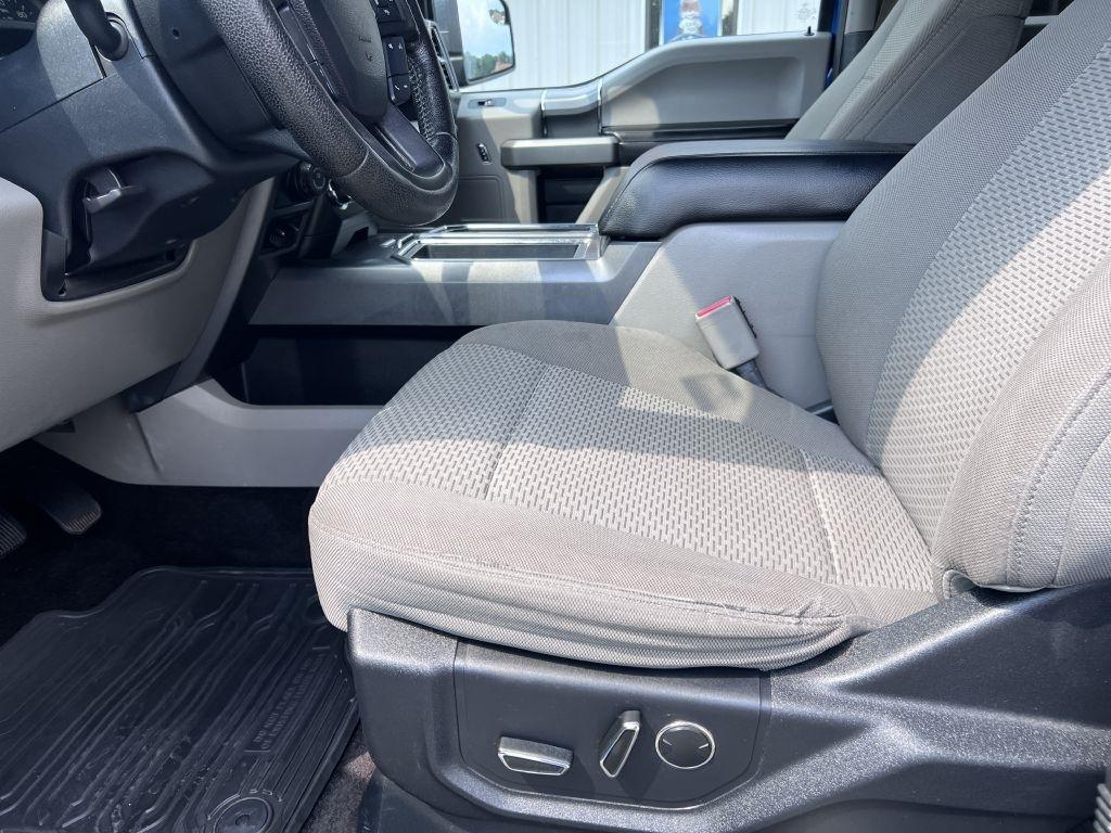 Ford F-150 XL SuperCrew 5.5-ft. Bed 4WD 2016