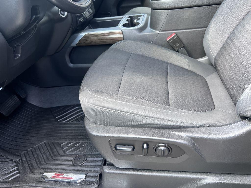 Chevrolet Silverado 1500 RST Crew Cab 4WD 2021