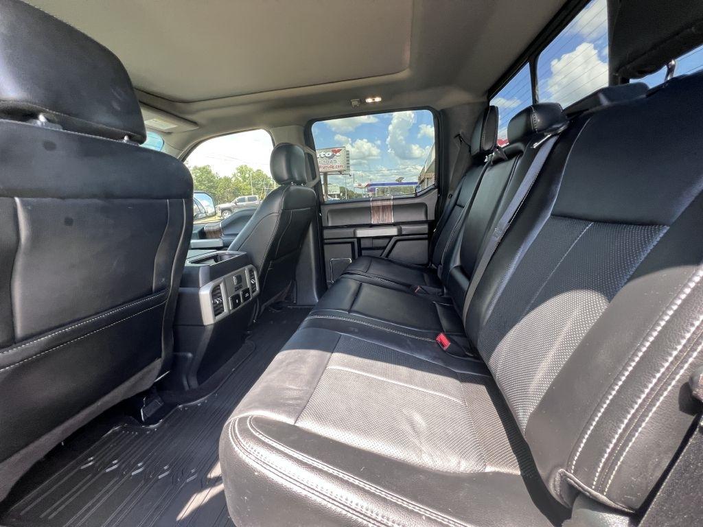 Ford F-150 4WD SuperCrew 145" Lariat 2019