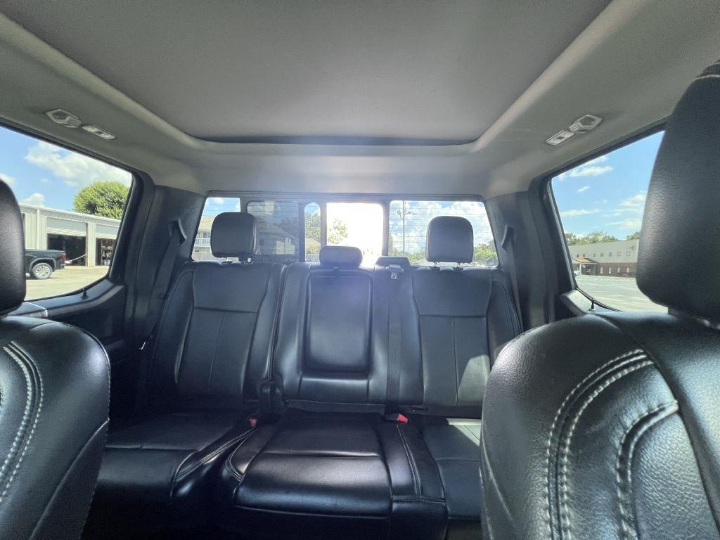 Ford F-150 4WD SuperCrew 145" Lariat 2019