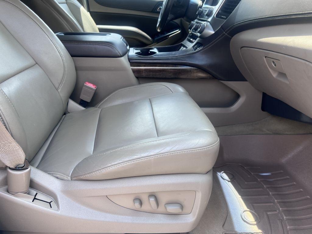 Chevrolet Suburban LT 1500 2WD 2015