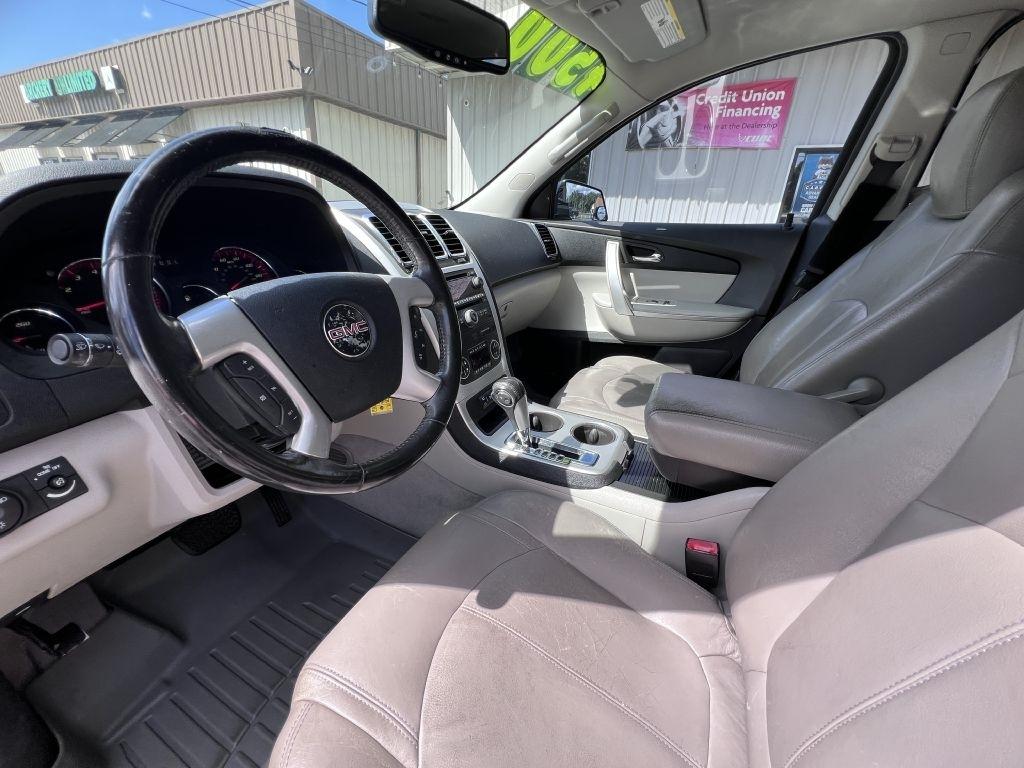 GMC Acadia SLE-2 FWD 2011