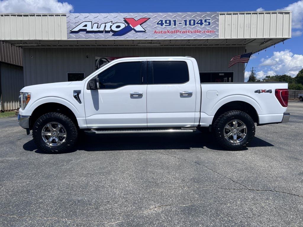 Ford F-150 XLT SuperCrew Short Bed 4WD 2023