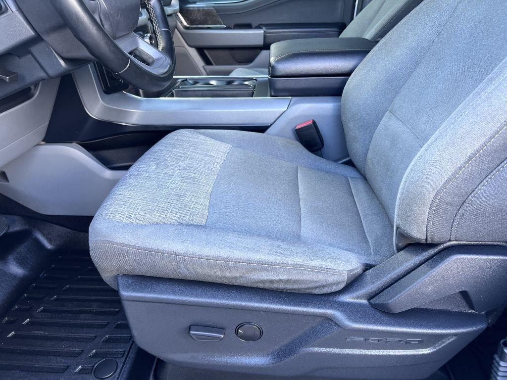 Ford F-150 XLT SuperCrew Short Bed 4WD 2023