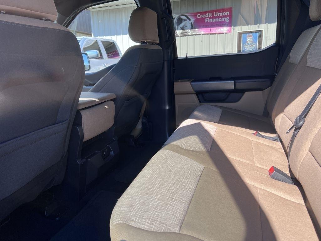 Ford F-150 2WD SuperCrew 139" XLT 2023