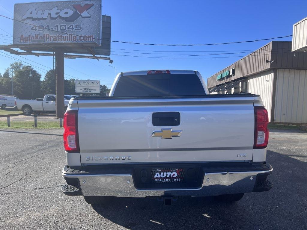 2018 Chevrolet Silverado 1500 LTZ - Photo 6