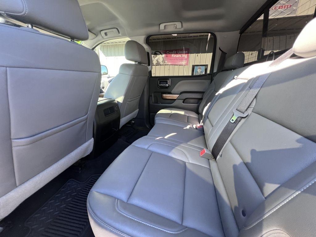 2018 Chevrolet Silverado 1500 LTZ - Photo 14