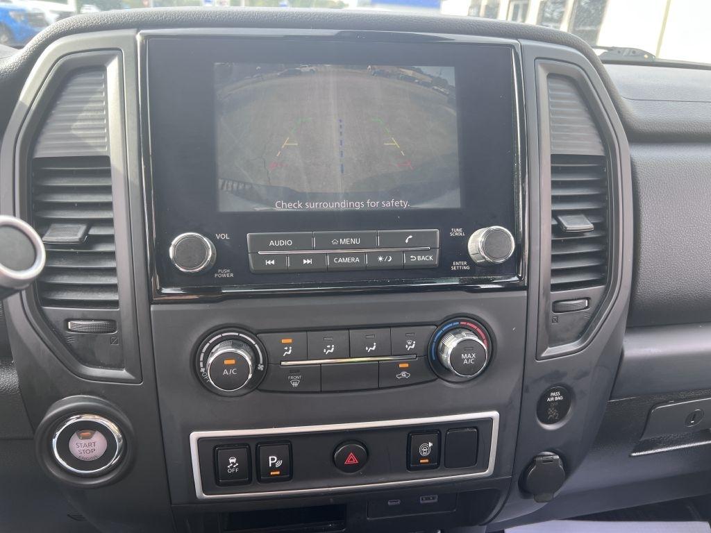 Nissan Titan S Crew Cab 2WD 2022