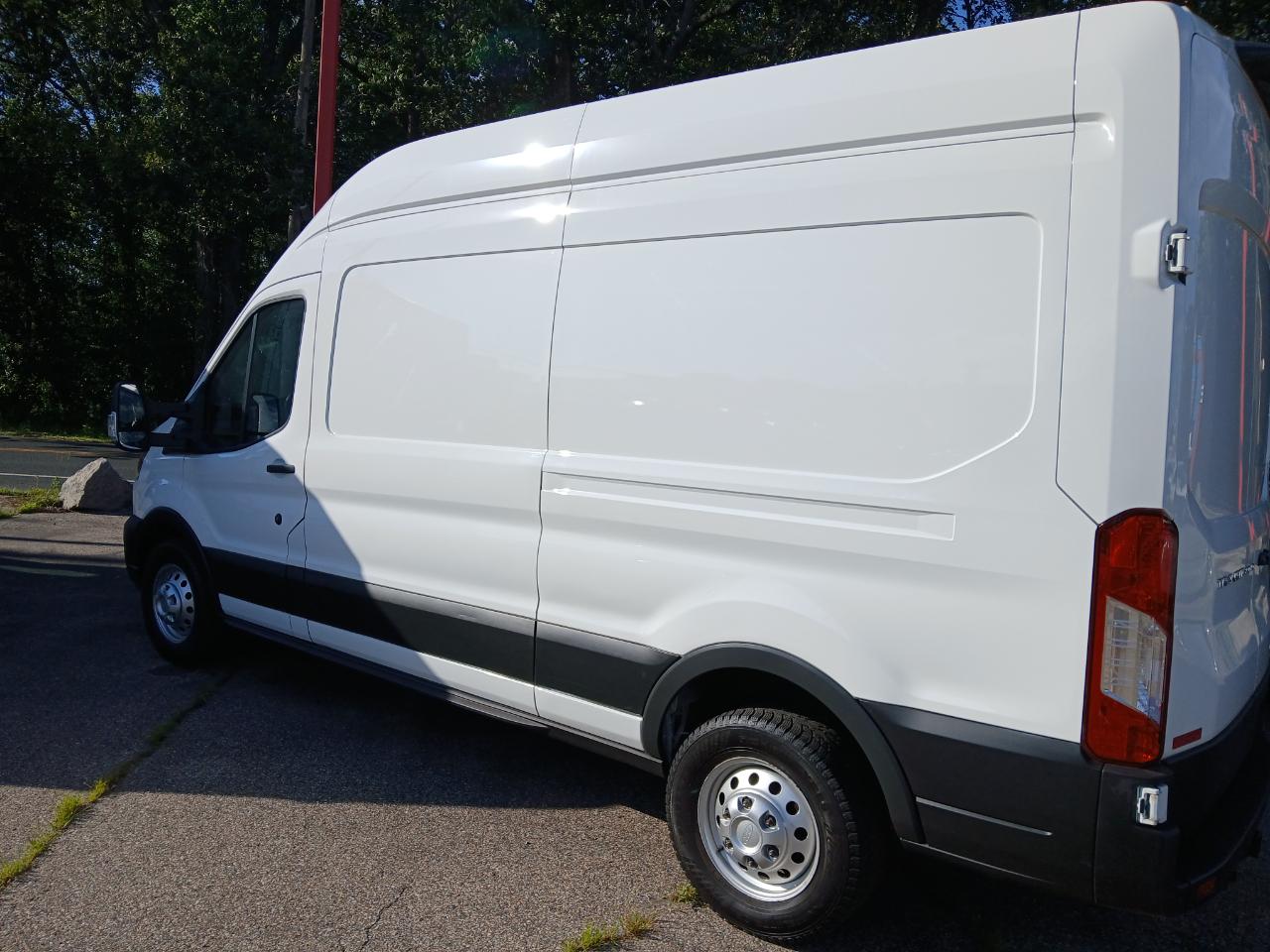 Ford Transit  2023