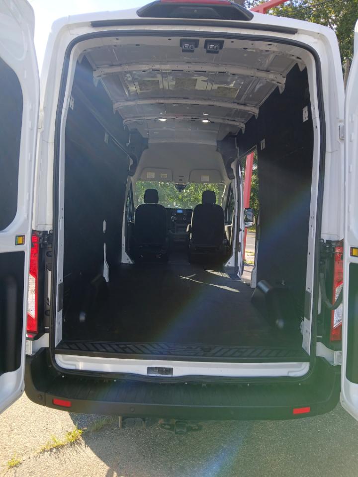 Ford Transit  2023