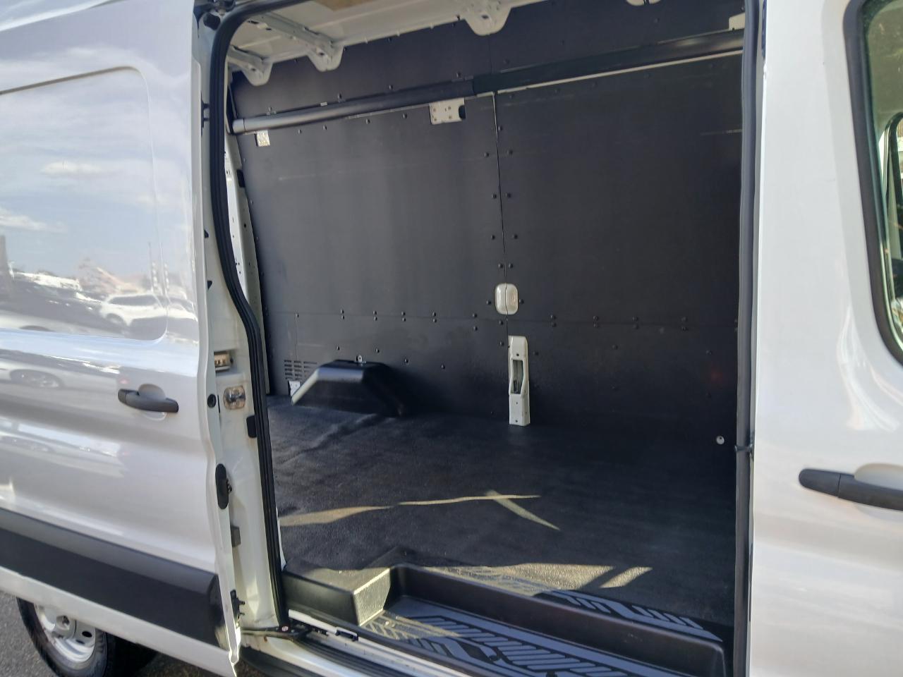 Ford Transit  2023