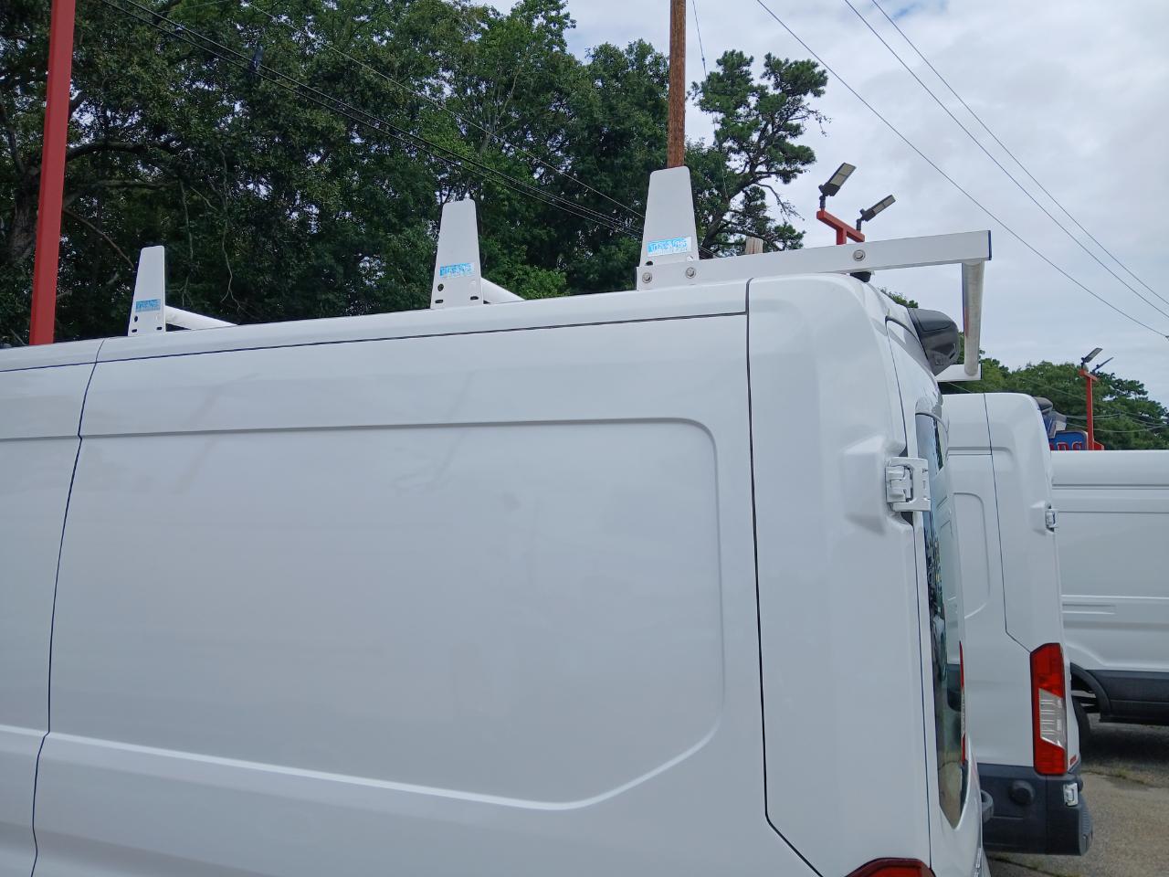 Ford Transit 250 Van 2024