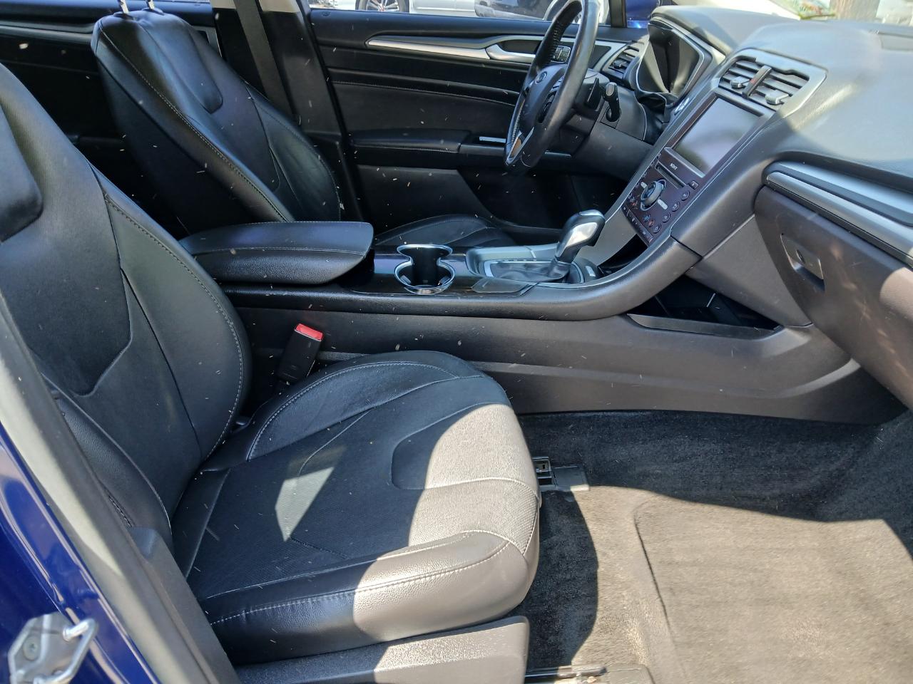 Ford Fusion Titanium AWD 2016