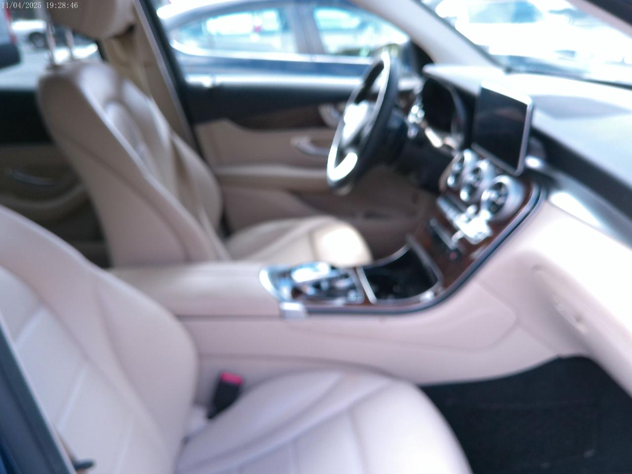 Mercedes-Benz GLC-Class GLC300 4MATIC 2016