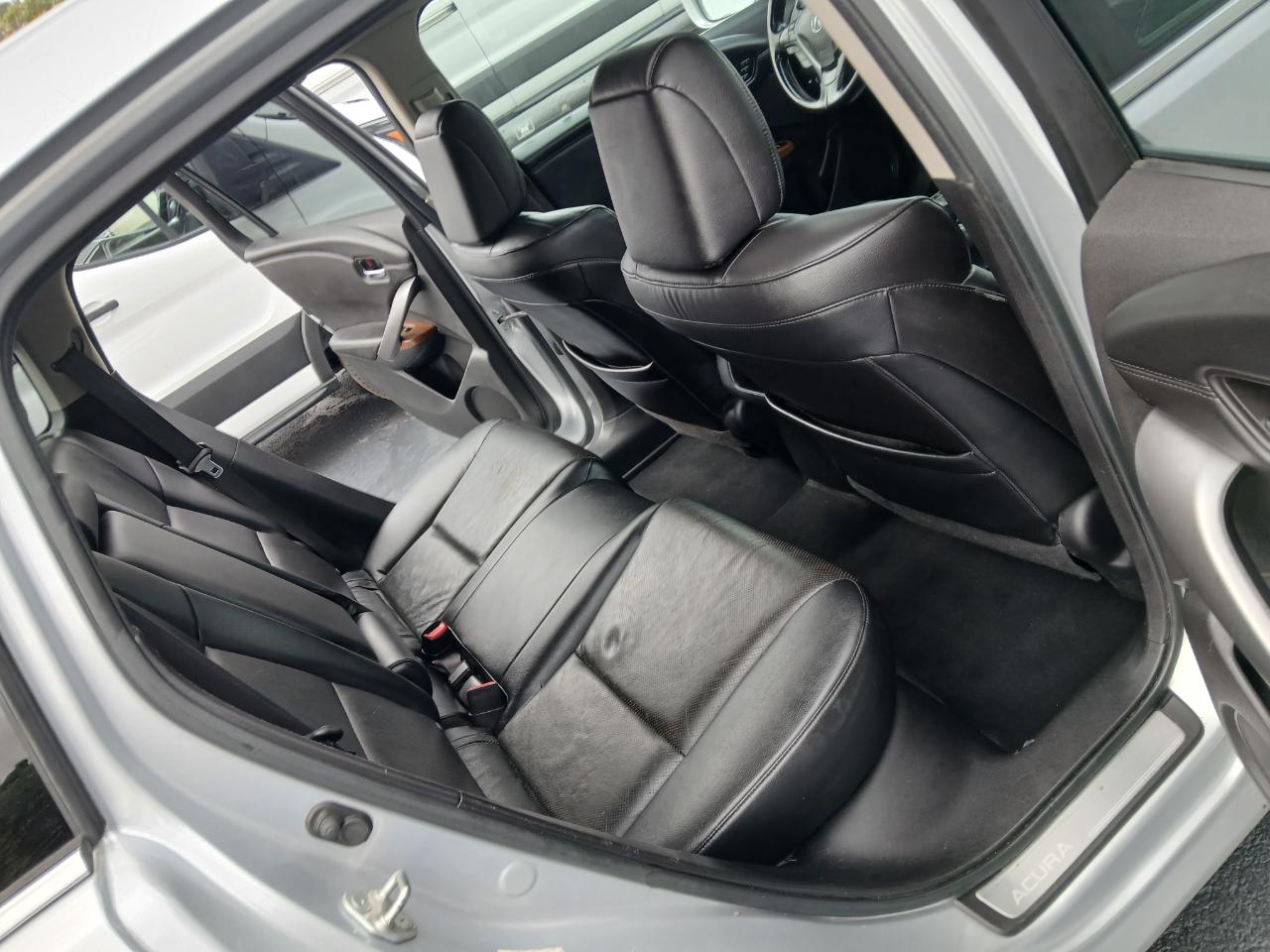 Acura RDX 6-Spd AT AWD w/ Technology Package 2013