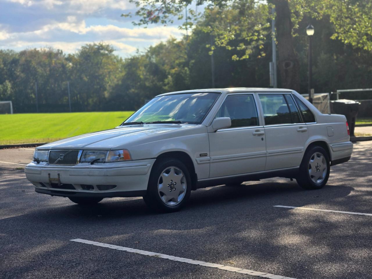 Volvo 960 4dr Sdn 1995