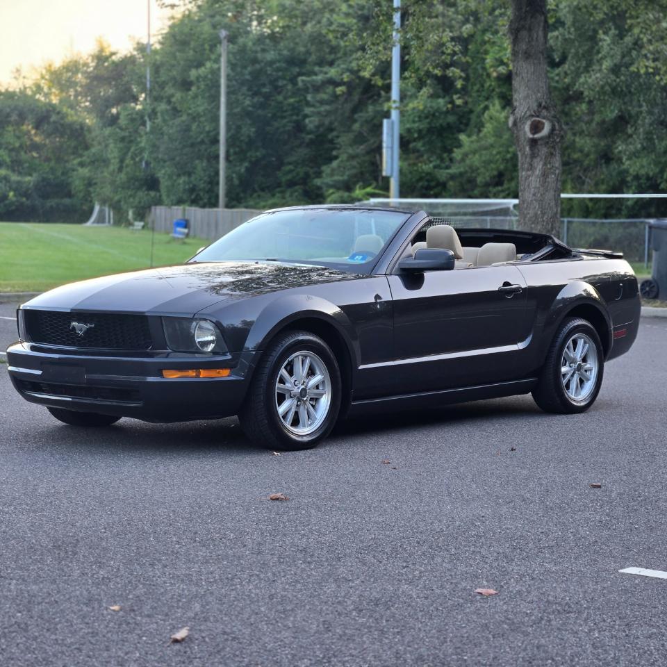 Ford Mustang V6 Premium Convertible 2008