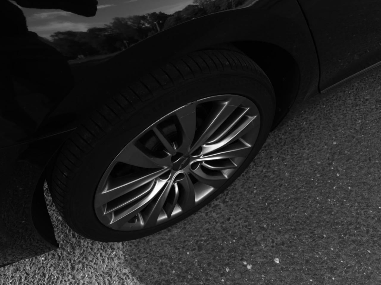 Hyundai Genesis 5.0L RWD 2015