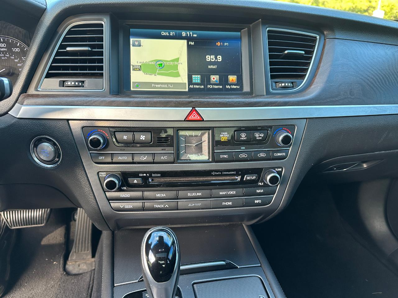 Hyundai Genesis 5.0L RWD 2015