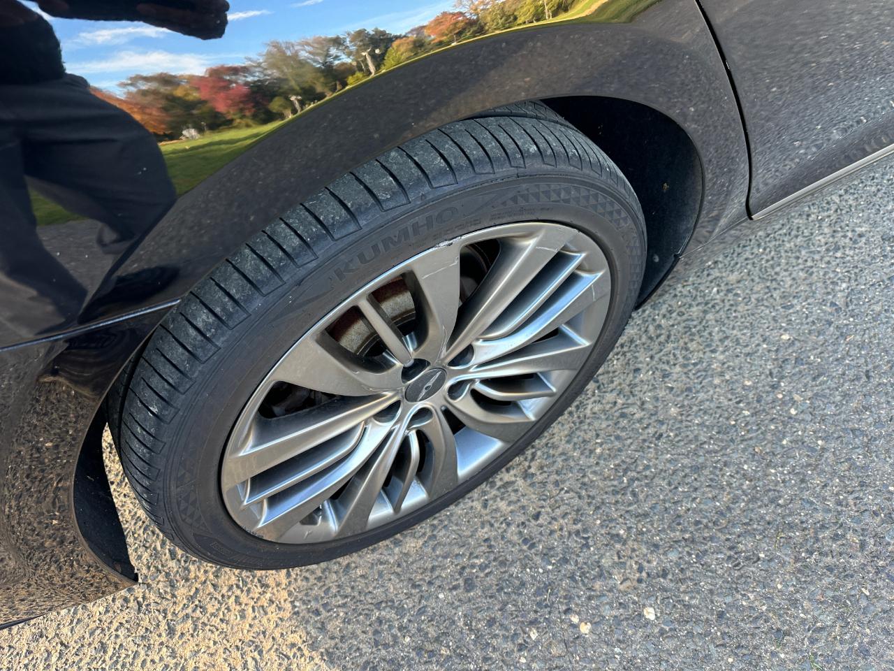 Hyundai Genesis 5.0L RWD 2015