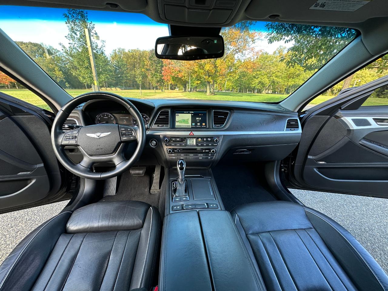 Hyundai Genesis 5.0L RWD 2015