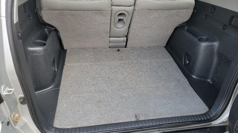 Toyota RAV4 Base I4 2WD 2006