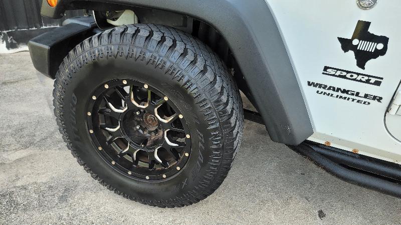 Jeep Wrangler Unlimited Sport 4WD RHD 2016