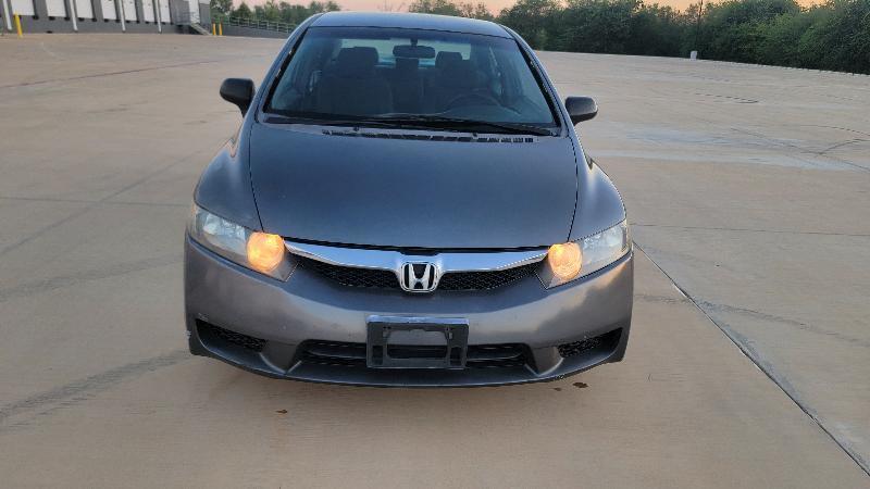 Honda Civic DX-VP Sedan 5-Speed AT 2009