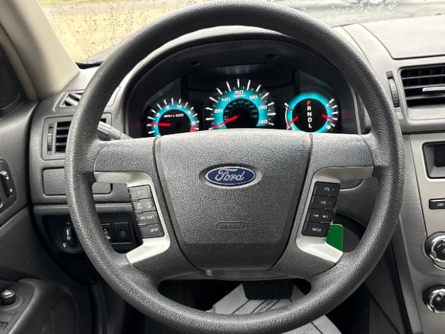 Ford Fusion  2010 Ford Fusion  2010
