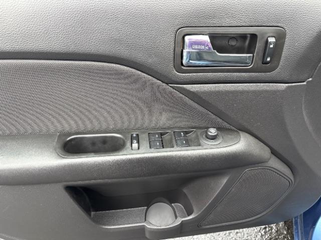 Ford Fusion  2010 Ford Fusion  2010