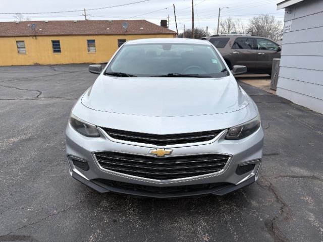 Chevrolet Malibu  2017