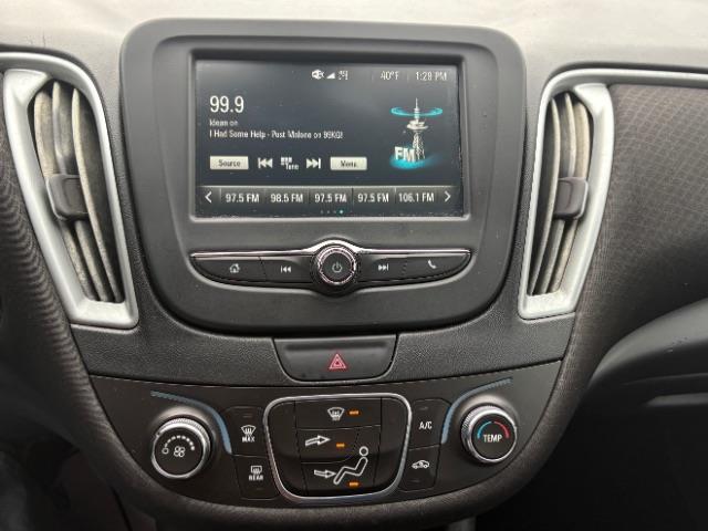 Chevrolet Malibu  2017