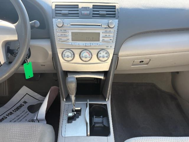 Toyota Camry  2011