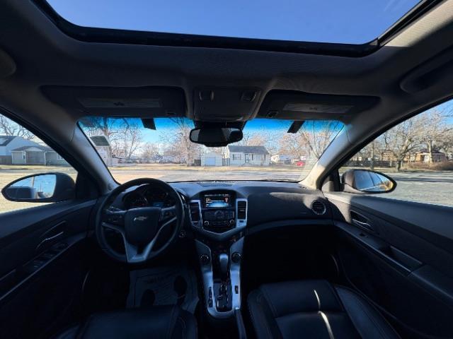 Chevrolet Cruze  2012