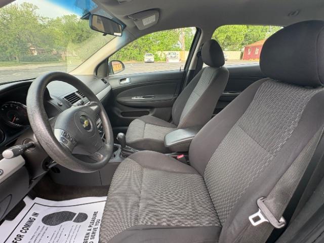 Chevrolet Cobalt  2010