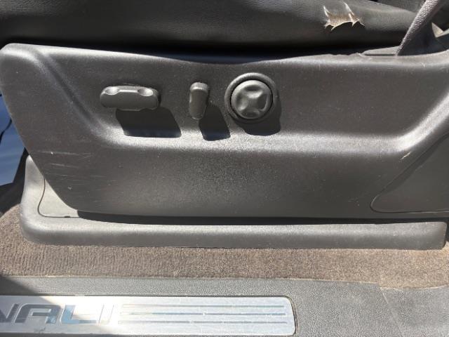 GMC Yukon Denali  2012