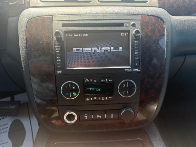 GMC Yukon Denali  2012