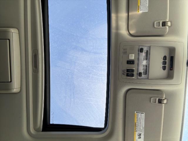 GMC Yukon Denali  2012