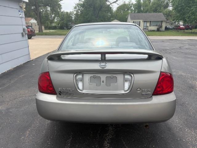 Nissan Sentra  2006