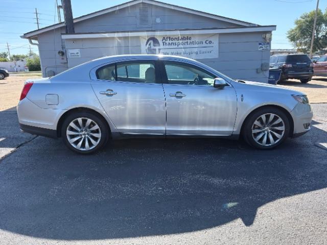 Lincoln MKS  2013