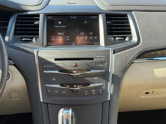 Lincoln MKS  2013