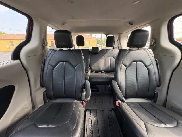 Chrysler Pacifica  2020