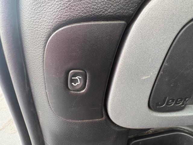 Jeep Cherokee  2015