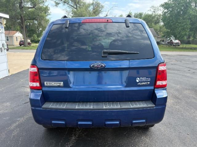 Ford Escape  2008