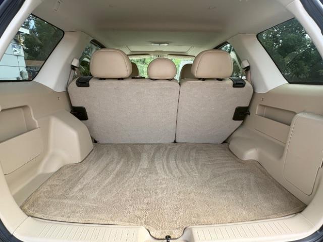 Ford Escape  2008