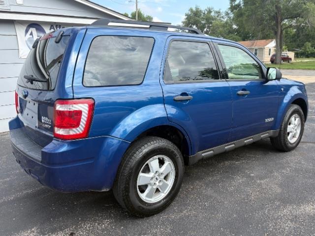 Ford Escape  2008